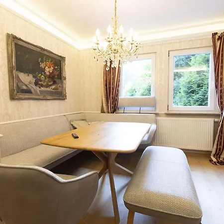 Prázdninový dům Romantik Im Schloss *